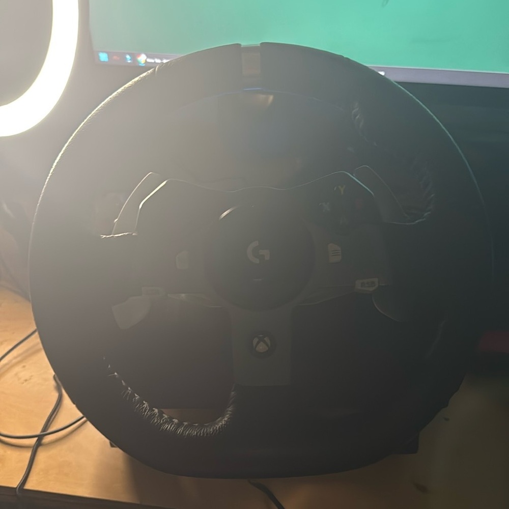 Logitech Black Racing Wheel Controller for Xbox - Picture 9 of 11